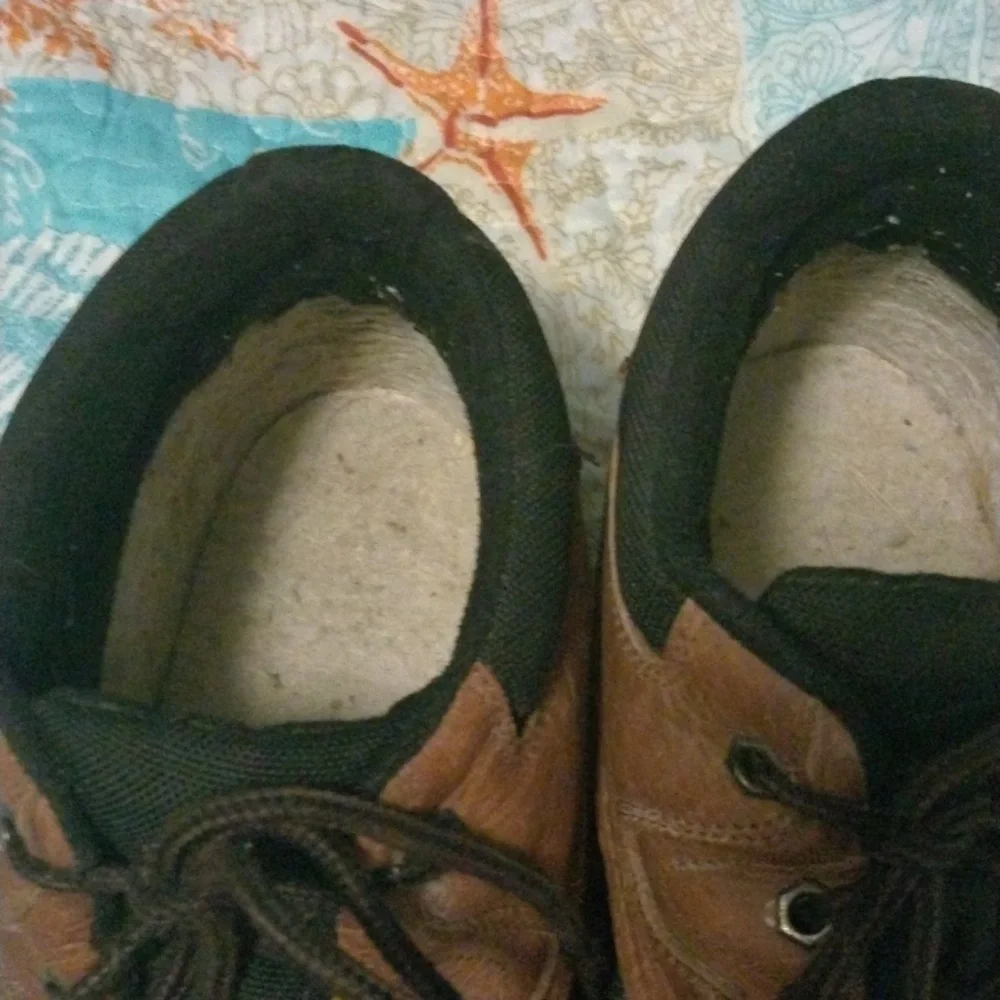Vintage 11 EEEE fin & Feather men's rubber boots.